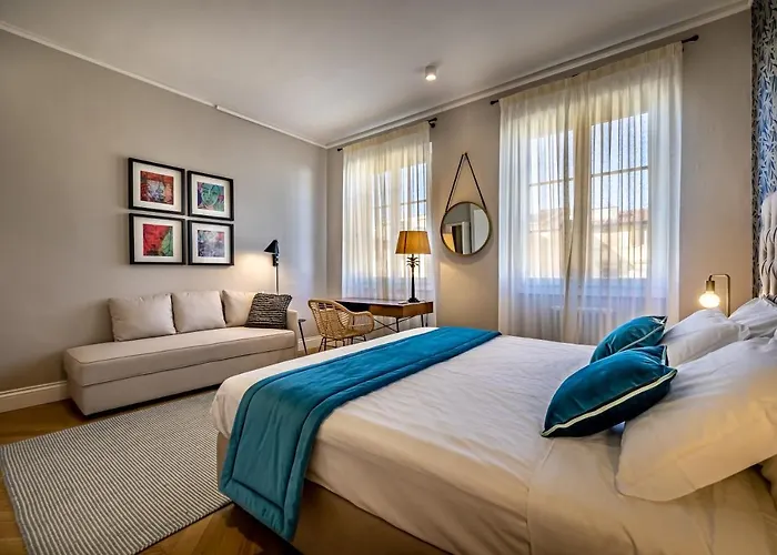 Hs4U Ricasoli Luxury apartment near Duomo N.2