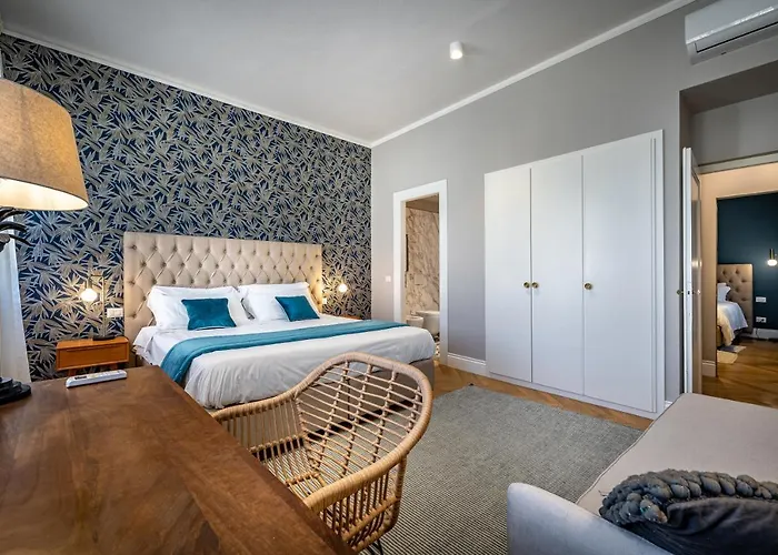 Hs4U Ricasoli Luxury apartment near Duomo N.2