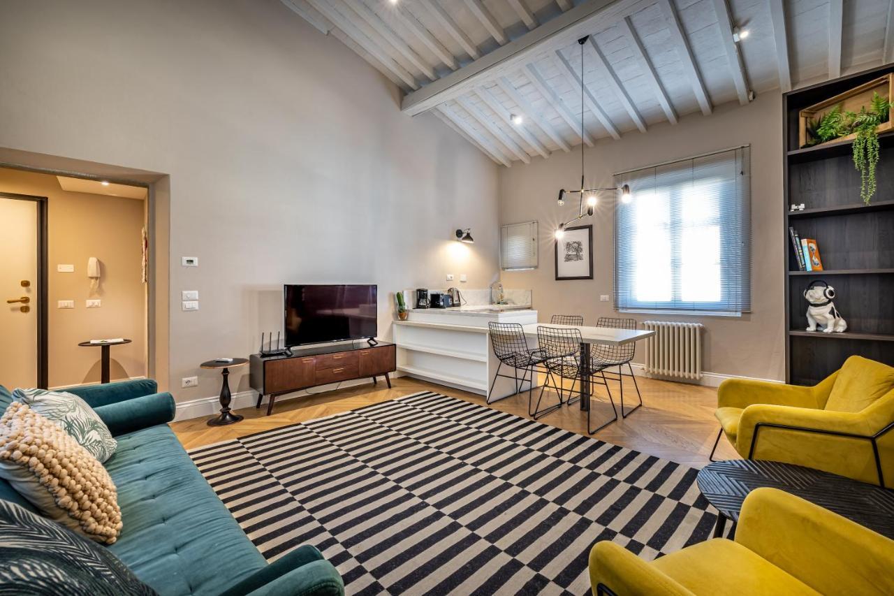 Apartamento Hs4u Ricasoli Luxury Near Duomo N.2 *