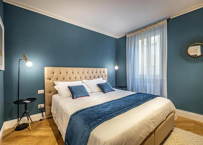 Hs4U Ricasoli Luxury Apartment Near Duomo N.2